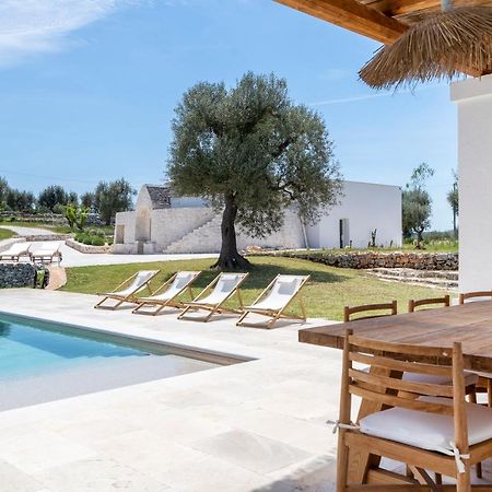 הוילה אוסטוני Trulli Cicerali , Trulli Design Con Piscina Panoramica מראה חיצוני תמונה